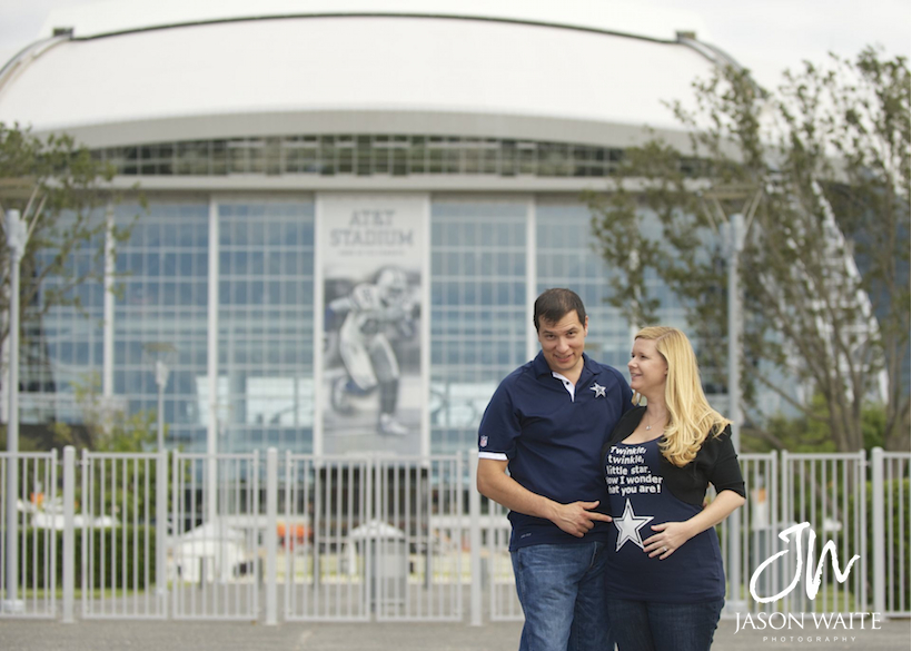 We Love Our Dallas Cowboys! - Dallas Maternity Photo Shoot