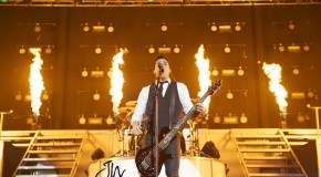 Skillet Rock The Flags+076