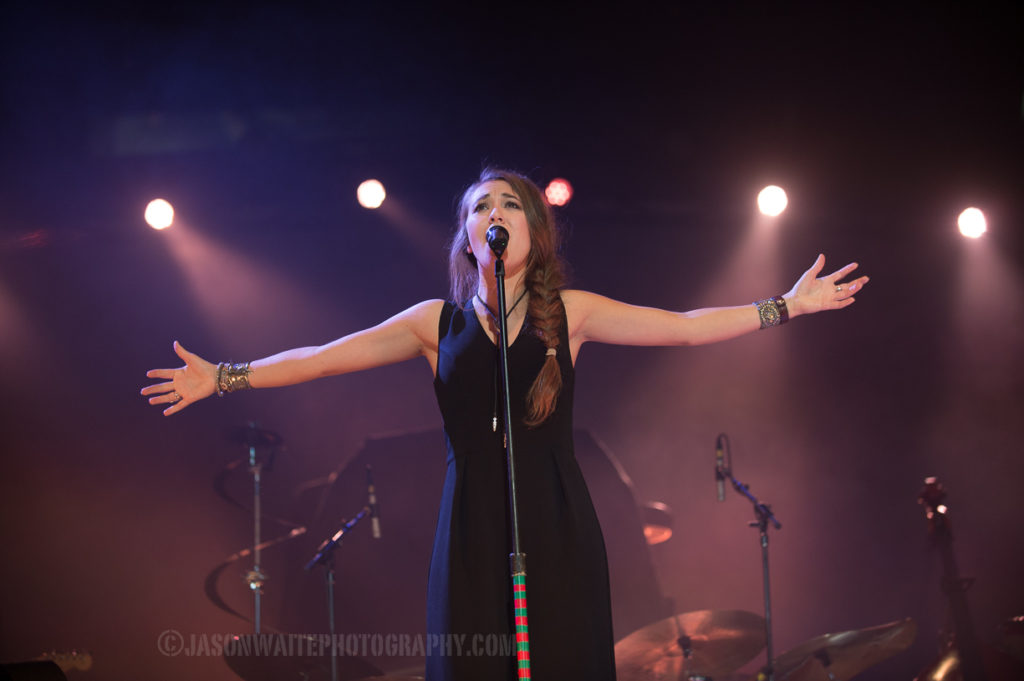 Lauren-Daigle-Christmas-Concert